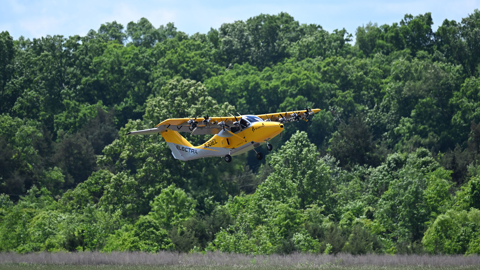 Electra cites progress on short landings and takeoffs