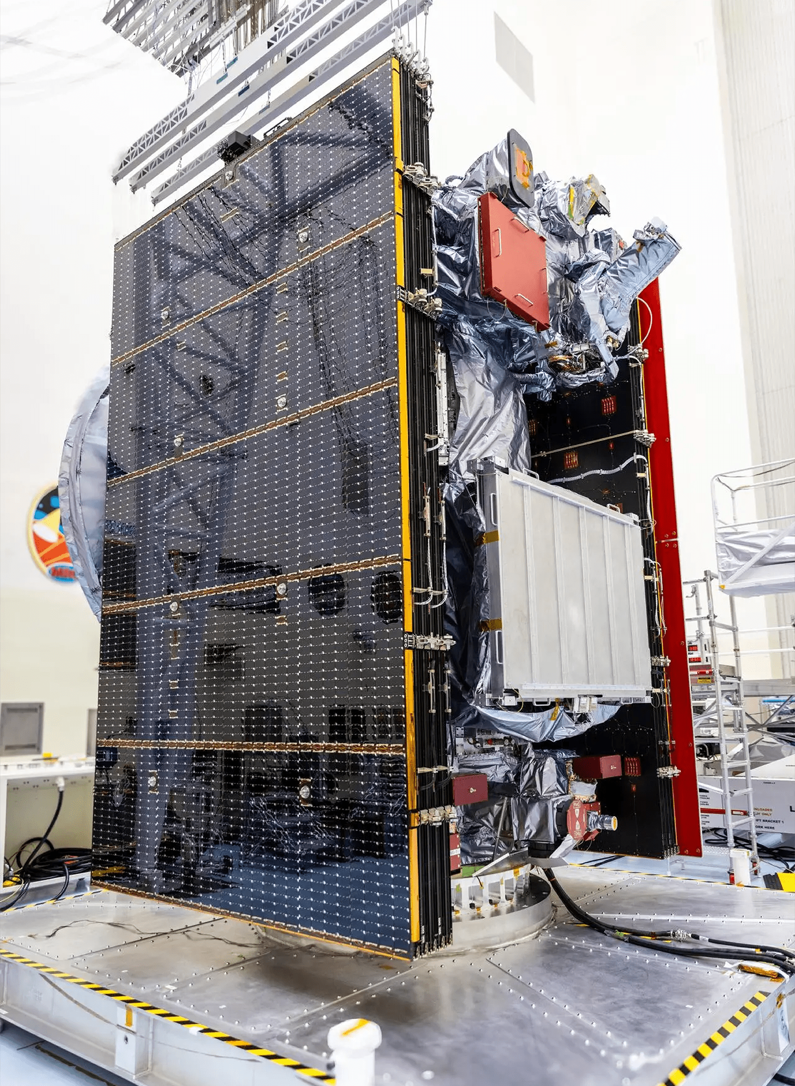 Powering missions to Earth’s moon and  other planetary moons