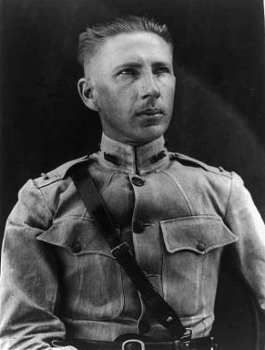 Portrait of U.S. Army Lt. Cyrus Bettis