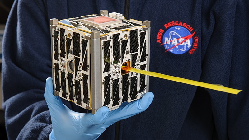 Innovation and modest growth mark space sector , report says