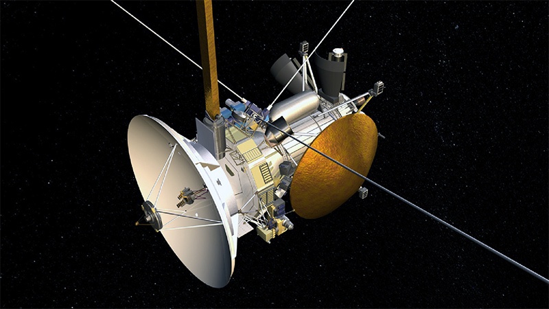 Voyagers hit 40 years operating, Cassini mission ends