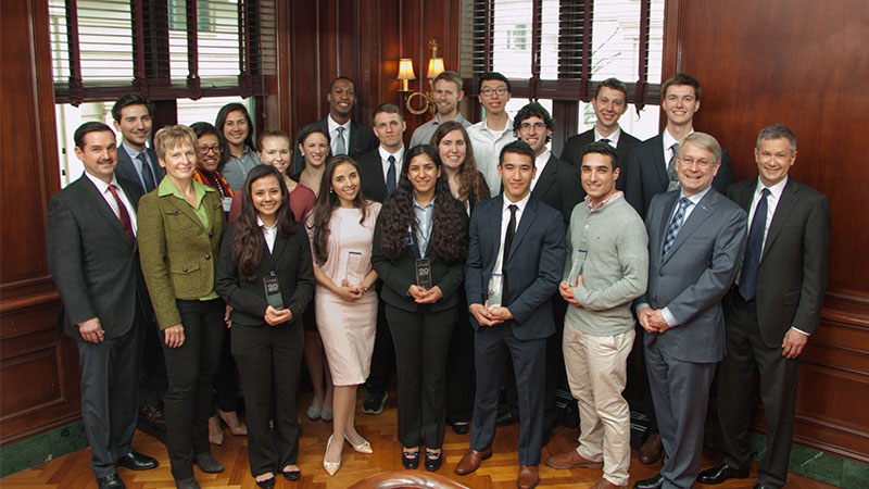 20Twenties_0000_305_Twenty20s