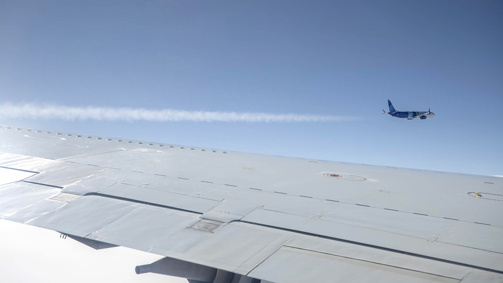A closer look at contrails